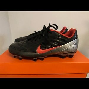 NIB Nike Park FG Soccer Cleats Size 8.5